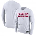 Maillot Manches Longues Cleveland Cavaliers Practice Performance 2022-23 Blanc