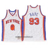 Maillot New York Knicks Bape No 93 Mitchell & Ness Blanc