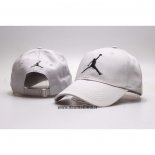 Casquette Jordan Blanc3