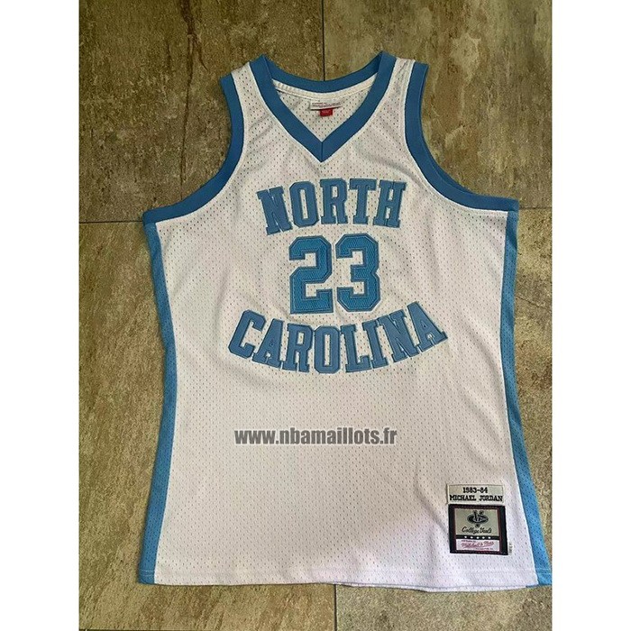 Maillot NCAA North Carolina Tar Heels Michael Jordan NO 23 Mitchell & Ness 1983-84 Blanc